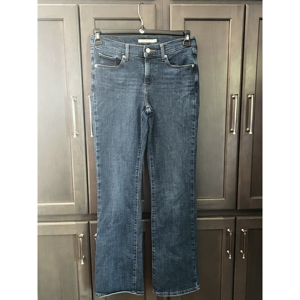 Levi's Women's Blue Classic Bootcut Jeans Size 4 Medium Wash W27/L32